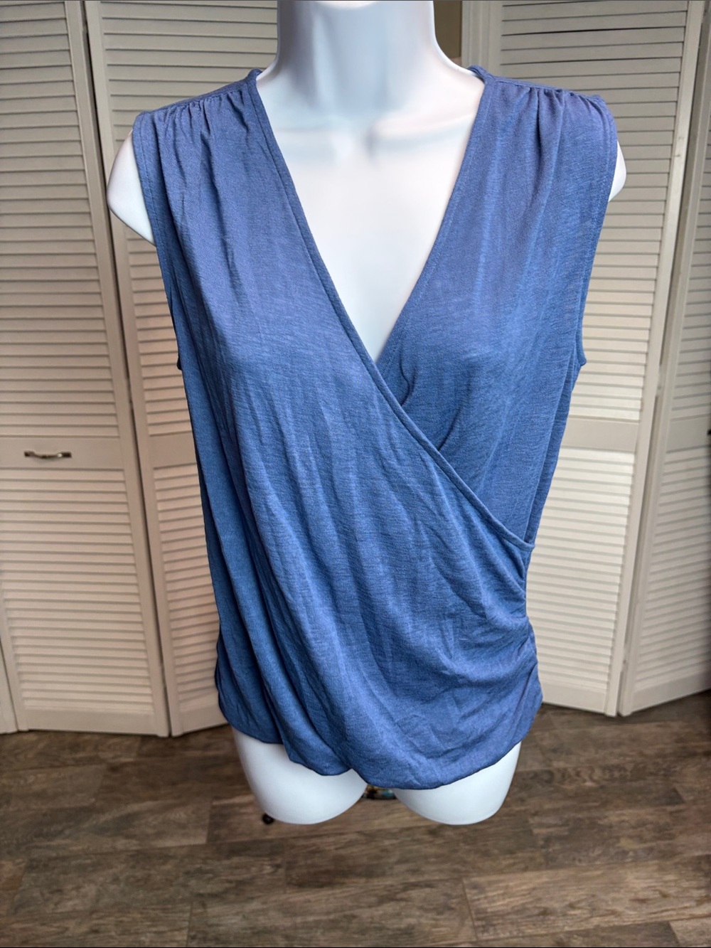 Athleta Women's Blue Sleeveless Wrap Front Top